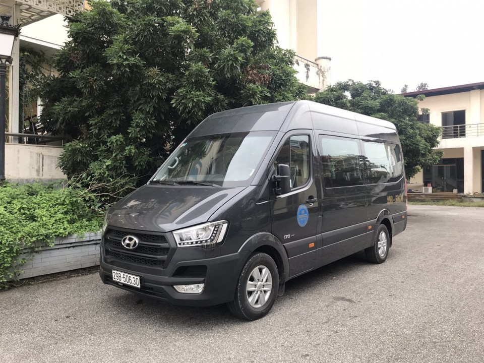 Thuê xe du lịch 16 chỗ